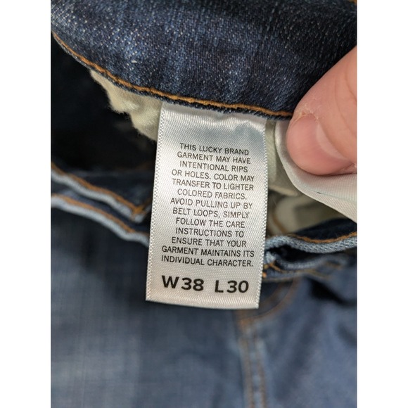 Lucky Brand 410 Jeans Mens 38x30 (39x29) Athletic Slim Med Wash Blue Stretch - Picture 8 of 15
